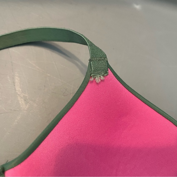 Victoria's Secret Green and Lilac Everyday Wear Push-Up Bra - Picture 5 of 10